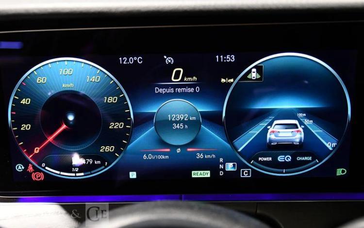 MERCEDES CLASSE E220 AVANTGARDE LINE BA 213 NOIR GN-560-FM