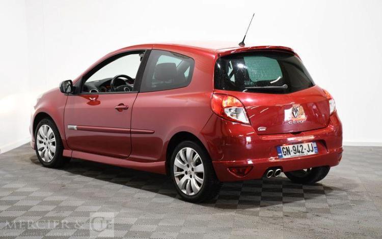 RENAULT CLIO 1,6 130CH GT ROUGE GN-942-JJ