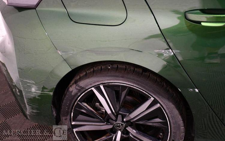 PEUGEOT 308 GT PURE TECH 130 S&S VERT GP-360-ZE