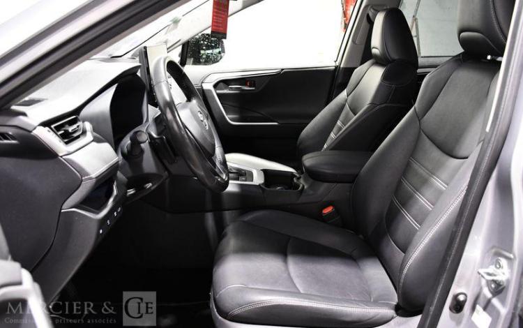 TOYOTA RAV4 GRIS GQ-141-DC
