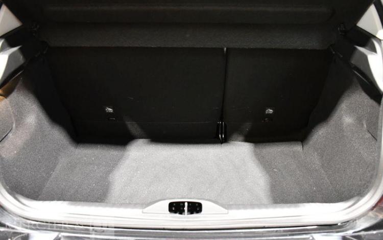 CITROEN C3 1.2 PURETECH 83ch C-SERIES NOIR GQ-149-YF