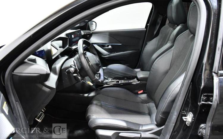 PEUGEOT 208 NOIR GQ-517-SL