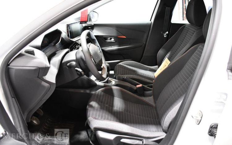 PEUGEOT 208 1.2 PURETECH 75 STYLE BLANC GQ-543-MB