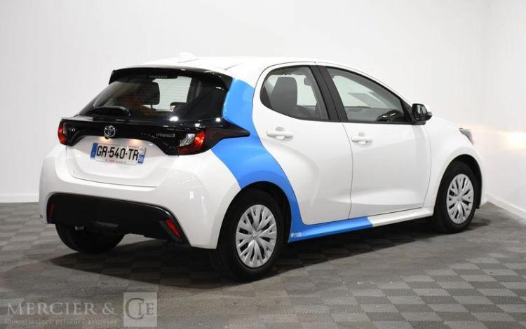 TOYOTA YARIS A,E HYBRIDE NG 116H 3 BLANC GR-540-TR