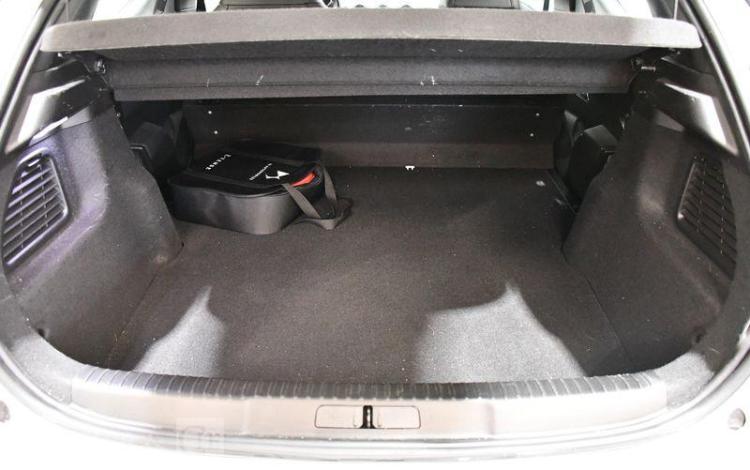 DS DS3 STE CROSSBACK BLANC GS-652-TN