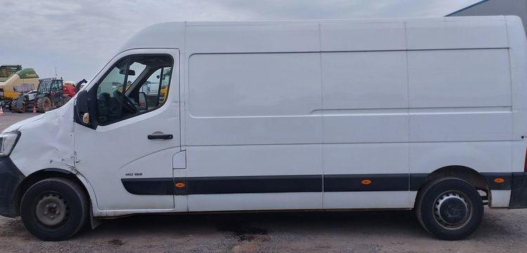 RENAULT MASTER 3 L3H2 2,3DCI 16V 150 CV – DIESEL – 113771 KMS – ANNEE 2023 BLANC GT-142-JY