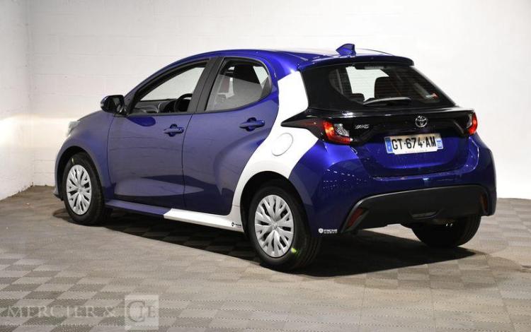 TOYOTA YARIS A,E NG 70 VVT-I DYNAMIC MY22 BLANC GT-674-AM