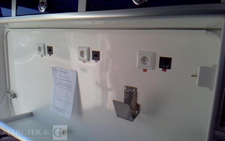 VOLKSWAGEN CRAFTER VAN 3T5 TDI 177CV AMBULANCE BLANC GT-966-QE