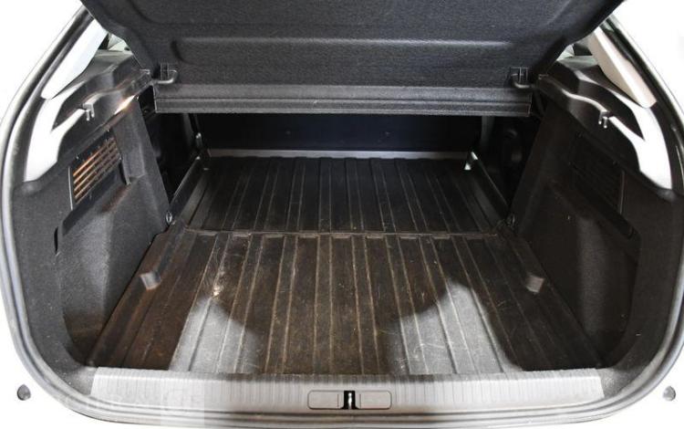 CITROEN C4 STE 1,5 BLUEHDI 130 EAT8 BLANC GV-019-MF