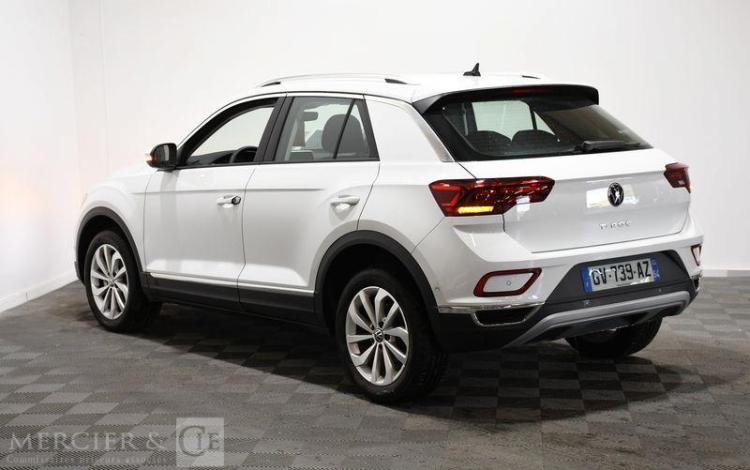 VOLKSWAGEN T ROC BLANC GV-739-AZ