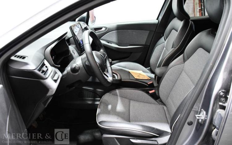 RENAULT CLIO TECHNO TCE 90 GRIS GW-403-TF