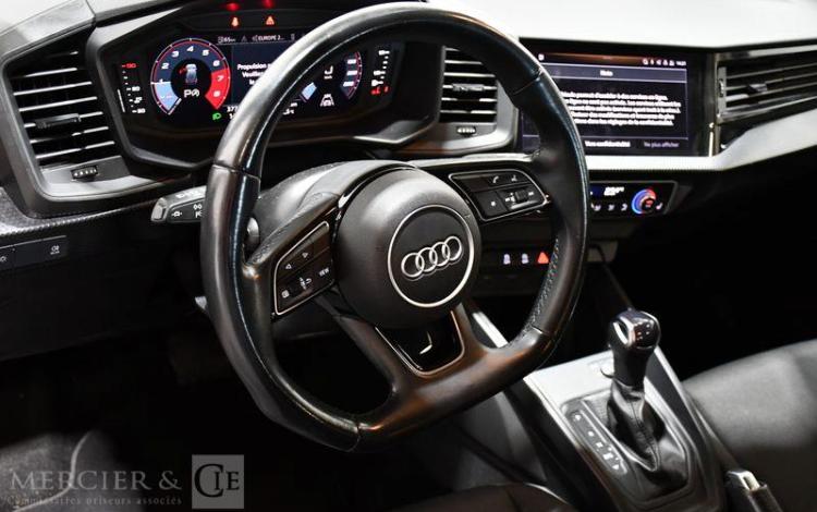AUDI A1 SPORTBACK DESIGN NOIR GX-460-SJ