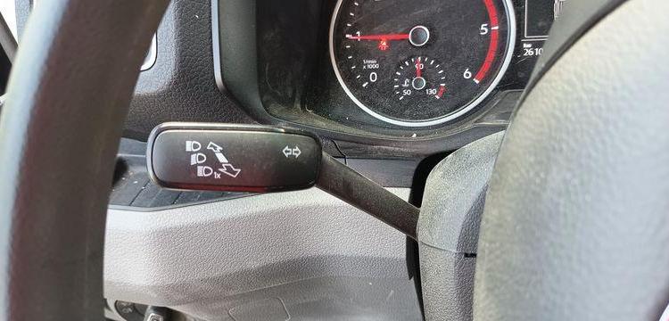 VOLKSWAGEN CRAFTER FOURGON 2.0 TDI 140 35 L3H3 BUSINESS LINE BVA GRIS GY-384-AX