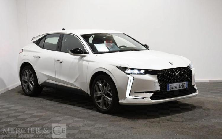 DS DS4 STE BLANC GZ-414-GC