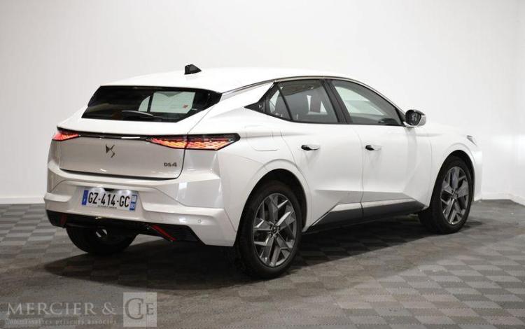 DS DS4 STE BLANC GZ-414-GC