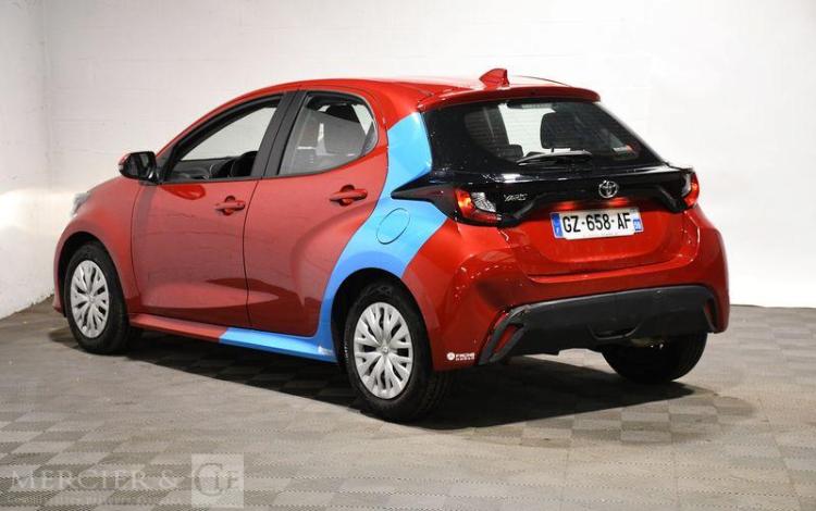 TOYOTA YARIS A,E NG 120 VVT-I DYNAMIC MY22 ROUGE GZ-658-AF