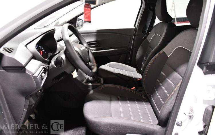 DACIA SANDERO STEPWAY ESSENTIAL ECO – G 100 BLANC GZ-885-LB