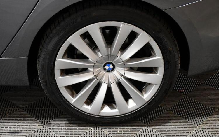 BMW SERIE 5 3,0 530 D260 EXCLUSIVE XDRIVE BVA GRIS HB-254-WN