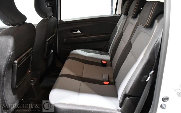 DACIA JOGGER EXTREME TCE 110 7PL BLANC HB-289-XR