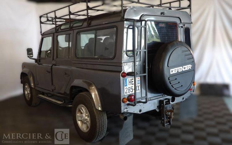 LAND ROVER DEFENDER  HE-285-BX