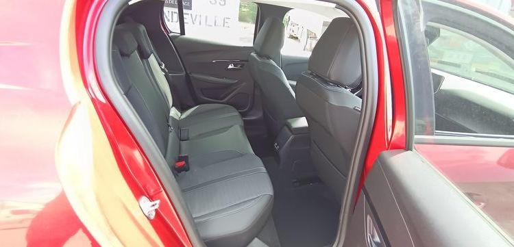 PEUGEOT 208 1.2 PURETECH 100 ALLURE PACK – ESSENCE – 16582 KMS ROUGE PZ2M521