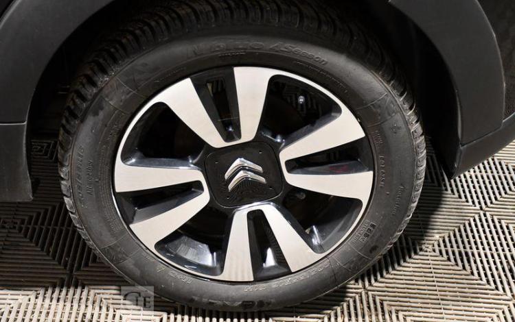 CITROEN C3 1.2 PURETECH 110 SHINE EAT – ESSENCE – 14114 KMS – ANNEE 2023 NOIR PZ2X738