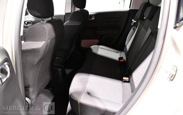 CITROEN C3 1.2 PURETECH 110 SHINE EAT – ESSENCE – 14650 KMS – ANNEE 2023 BEIGE PZ3G348