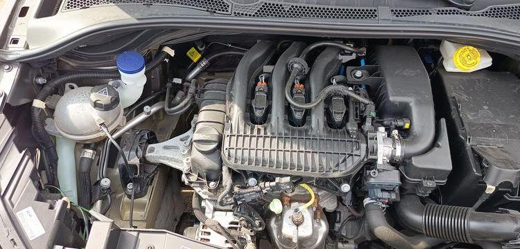 CITROEN C3 1.2 PURETECH 82ch SHINE GRIS PZ3G784