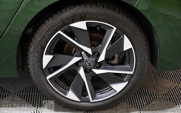PEUGEOT 308 VERT PZ4P577