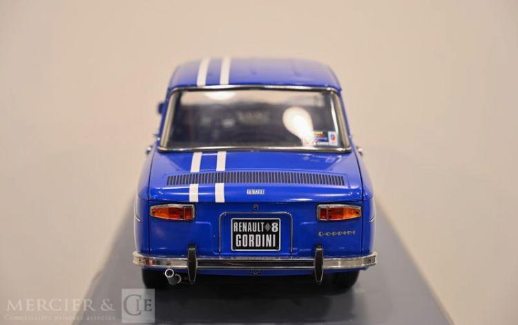 MAQUETTE RENAULT 8 GORDINI 1/8  103
