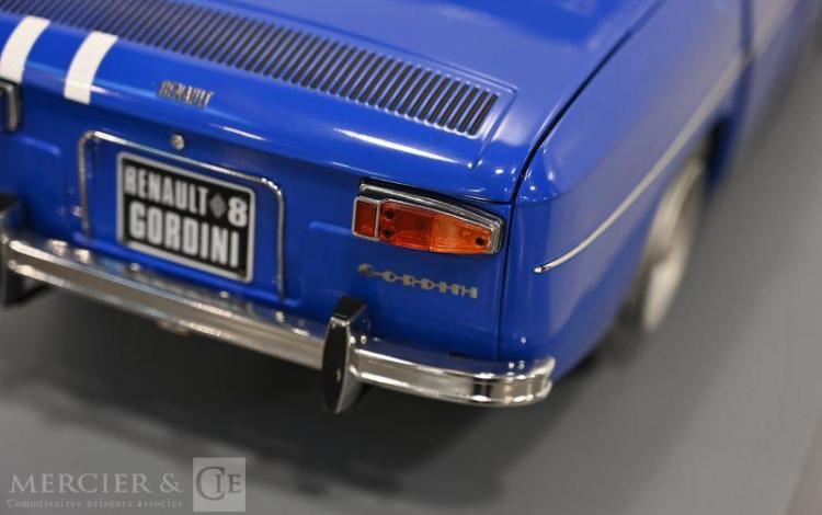 MAQUETTE RENAULT 8 GORDINI 1/8  103