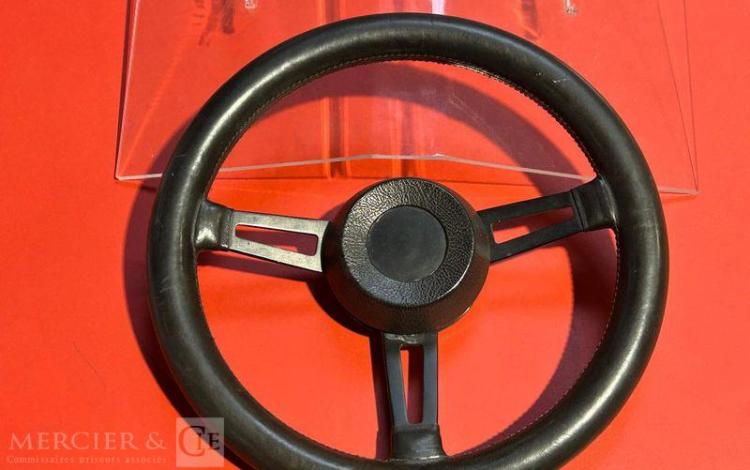 VOLANT 3 BRANCHES ITALIA « M 20340 »  110