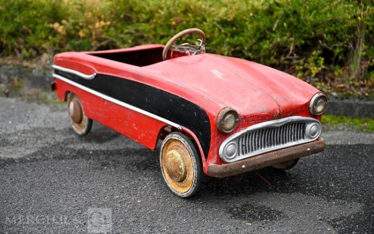 VOITURE A PEDALE PIERRE GUY VERSAILLES  141