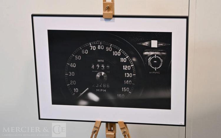 CADRE PHOTOGRAPHIE AUTOMOBILE – COMPTEUR  27