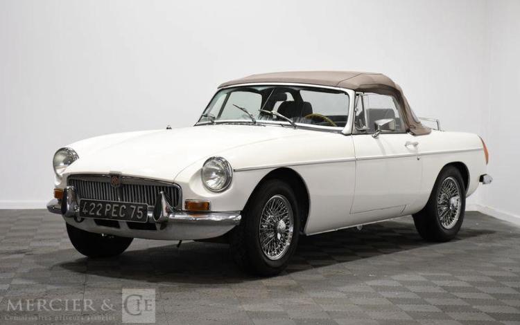 MG MGB BLANC 422BEC75