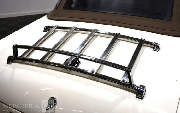 MG MGB BLANC 422BEC75