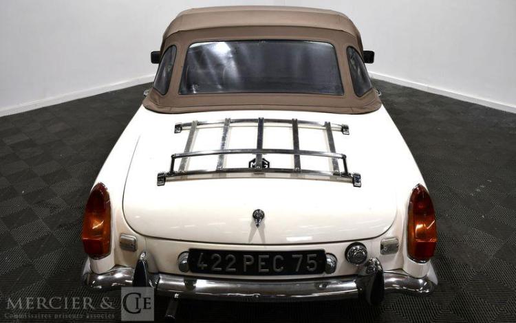 MG MGB BLANC 422BEC75