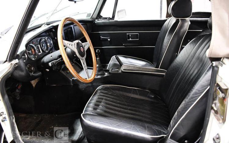 MG MGB 1,8 96CH BLANC 422PEC75