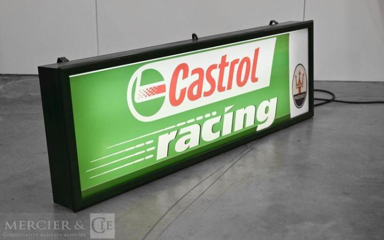 ENSEIGNE LUMINEUSE CASTROL – ALU LIGHT BOX – 2012-2018  63