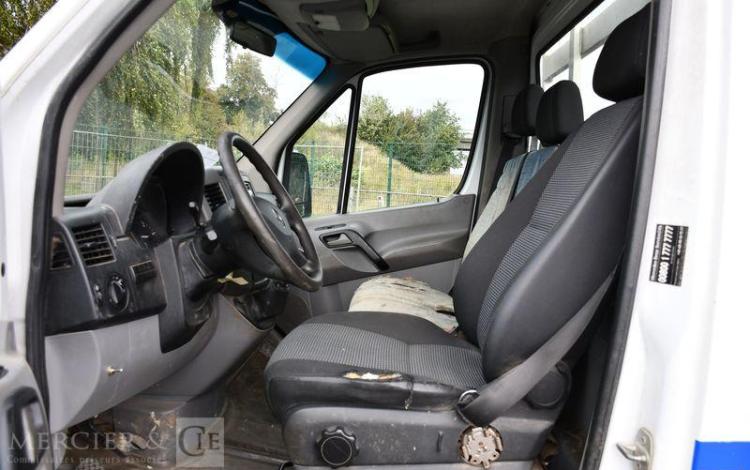 MERCEDES SPRINTER 2,2 CDI 110 SCB 513 CDI 37 BLANC AC-610-WV