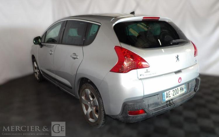 PEUGEOT 3008  AE-200-MW