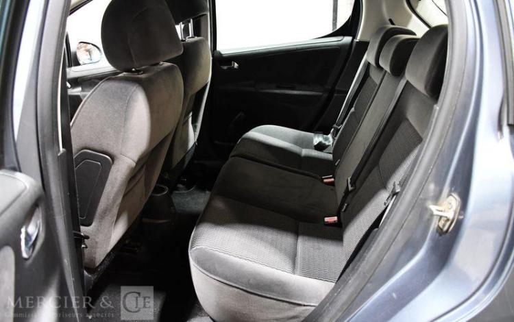 PEUGEOT 207 1.4 HDI 70CH URBAN GRIS AE-251-QR