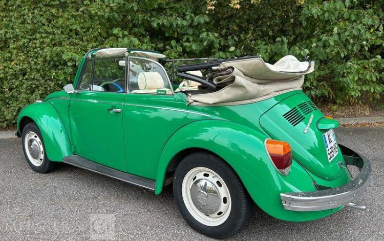 VOLKSWAGEN COCCINELLE CABRIOLET PAR KARMANN  AL-589-HS