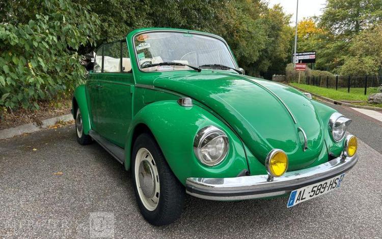 VOLKSWAGEN COCCINELLE CABRIOLET PAR KARMANN  AL-589-HS