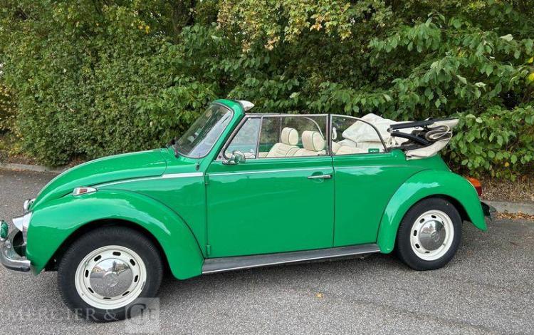 VOLKSWAGEN COCCINELLE CABRIOLET PAR KARMANN  AL-589-HS