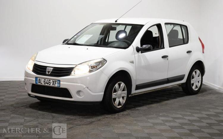 DACIA SANDERO 1.4 MPI GPL 75CH AMBIANCE BLANC AL-646-XF
