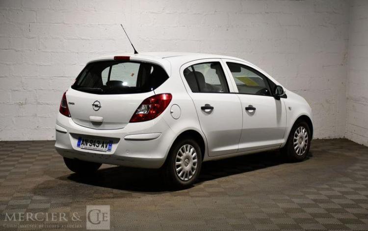 OPEL CORSA 1,2 TWINSPORT 80 ESSENTIA BLANC AN-943-AV