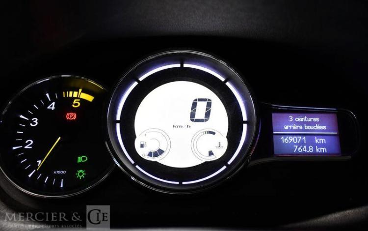RENAULT MEGANE COUPE 1.9 DCI 130CH DYNAMIQUE GRIS AR-552-DH