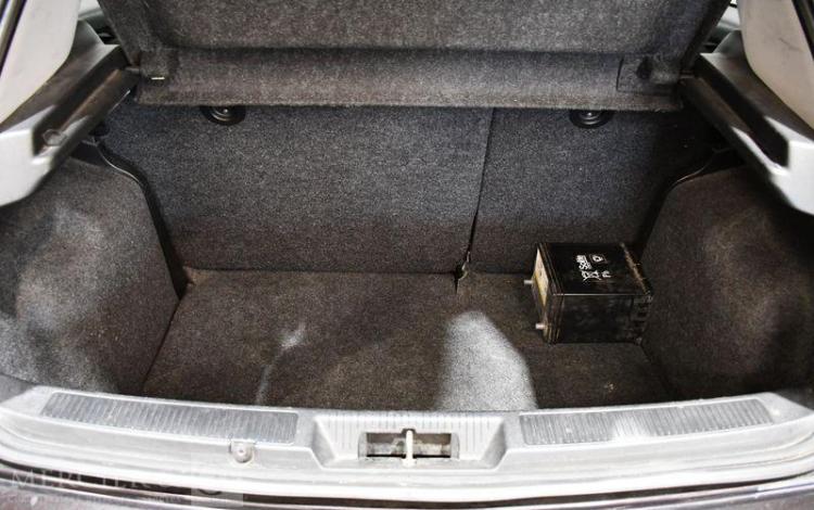 FIAT PUNTO 1.3 MJT 75 DYNAMIC NOIR AW-819-BT