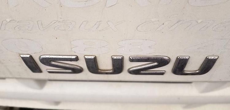 ISUZU SERIE N BLANC BE-772-TY